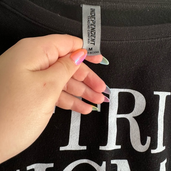 Rough edged Tri Sigma Official Sweatshirt - Picture 4 of 5